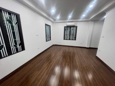 Bán Nhà Đang Xây Có Thang Máy Ở Cầu Đơ,Ngõ Thông,Rộng.Ô Tô Lùi Cửa,Gía 7.6Tỷ Có TL 1