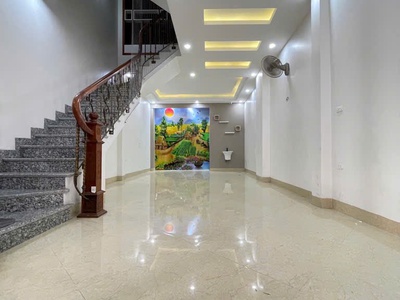 Siêu hiếm ,phân lô bồ đề gara ô tô,vào nhà chờ thang máy nội thất sang xịn miên chê ,dt 48m x5 2