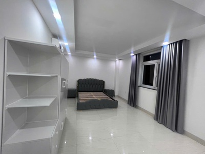 Cần share phòng mặt tiền quận 7 - tp hồ chí minh 1