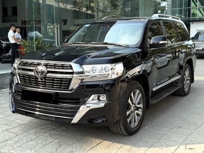 Bán Toyota Land Cruiser 5.7 VXS Trung Đông, sản xuất 2020, 1 chủ. 1