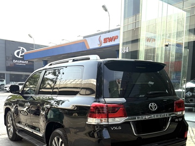 Bán Toyota Land Cruiser 5.7 VXS Trung Đông, sản xuất 2020, 1 chủ. 5