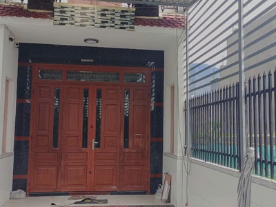 Bán nhà mặt tiền Vành Đai Đại Học Quốc Gia - Tp.Dĩ An. DT 111m2 1