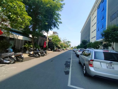 Cho thuê nhà DT 100m2 5tr/tháng đối diện Tòa nhà Hành Chính đường 7.5m Cồn Dầu 8 Hòa Xuân 1