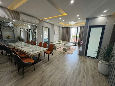 Nhỉnh 4.9 tỷ. Bán CH đầy đủ nội thất - 118m 3 ngủ toà CT12 Văn Phú, Hà Đông 2