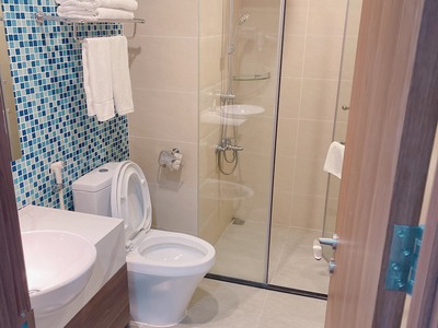 Cho thuê căn hộ chung cư Ramada by Wyndham Ha Long Bay view 2N1K  tầng cao view biển đẹp. 8