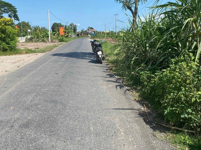 Bán đất 2.307,5m  - vị trí đẹp tại ấp bà tiên 1, đường tỉnh lộ 877b, xã phú đông. 1