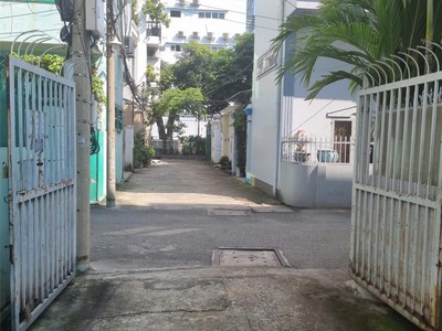 Hiếm xây biệt thự, chdv ngang 8m ngay trần não q2 cách cầu sg 500m 3