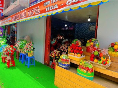 Quận tân phú   sang nhượng ch hoa tươi   trái cây nhập khẩu góc 2 mt vị trí bao đẹp, chính 1