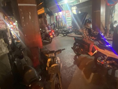 Nhà mặt phố lương thế vinh phùng khoang nam từ liêm 105m mặt tiền 8m ô tô đỗ cửa xây ở 2