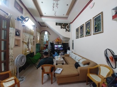 Bán nhà vạn kiếp - hxh thông -sd 215.4m2 - doanh thu 260 triệu/năm 1