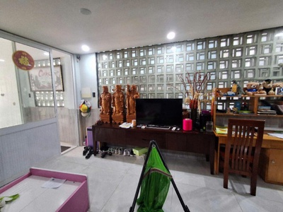 Mặt tiền đường xe hơi thông, 41 chuyên dùng chính, phú mỹ q7, 5 tầng 135.5m2 10 phòng kinh doanh 21 3