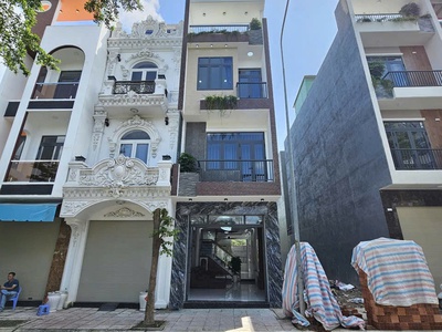 Bán Nhà 1 Trệt 3 Lầu Mặt Tiền Đường 0