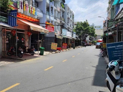 Mặt tiền đường số 17, ngay chợ hạnh thông tây. nhà 95m2, 4 tầng, chỉ 9.8 tỷ 3