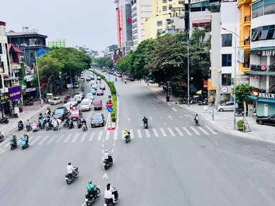 Toà nhà mặt phố hồng tiến, 480m x 9tầng, mặt tiền 18m, 2 thang máy, thiết kế hiện đại, full thổ cư 1