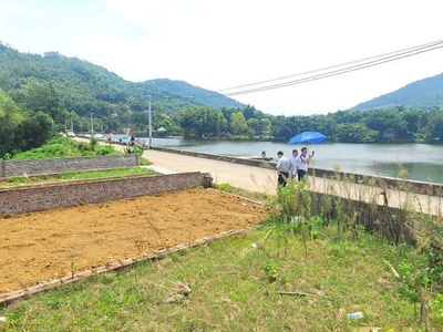 Bán đất view hồ phú mãn tay chạm nước 90.2m nở hậu full thổ cư 3.7 tỷ. 0
