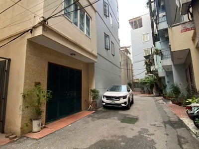 Hiếm Có, Bán Nhà Ngõ 380 Ngọc Thụy, Long Biên, 40m2, 5Tầng, Phân Lô, Ô TÔ, Nhỉnh 7 Tỷ 0