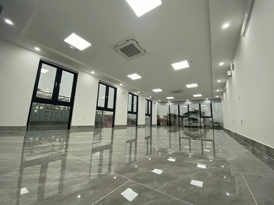 Nắm bắt cơ hội vàng: sở hữu tòa văn phòng 8 tầng mặt phố phạm văn đồng, dòng tiền ổn định 400 1