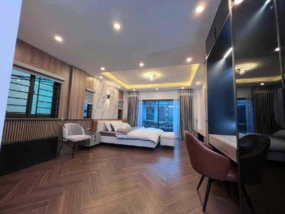 Chính chủ bán căn 4 tầng, 52m2, mt 4.5m, lô góc mặt tiền âu cơ - tây hồ, 18.35 tỷ 1