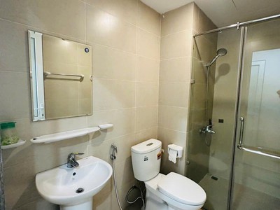 Bán nhà tt khâm thiên, đống đa, hà nội. dt120m2, với 4 ngủ, giá nhỉnh 4 tỷ có thương lượng 4
