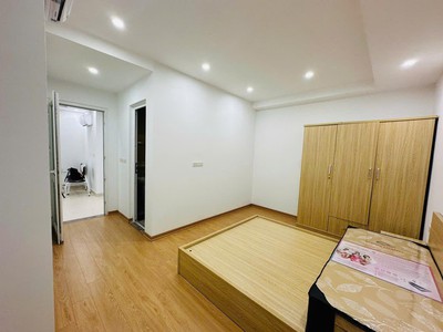 Bán nhà tt khâm thiên, đống đa, hà nội. dt120m2, với 4 ngủ, giá nhỉnh 4 tỷ có thương lượng 3