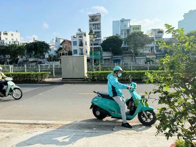 Cho thuê nhà đẹp 3 tấm có nội thất MT đường bờ kè Hậu Giang Q6 2