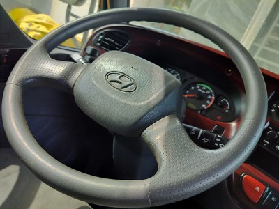 Xe Tải Hyundai 8 Tấn Hyundai z2017 5