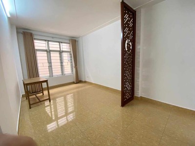 Bán nhà 35m 4 tầng phố trần thái tông cầu giấy 1