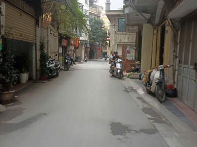 Nhà phân lô hoàng văn thái   ngõ ô tô tránh   nhà mới- nội thất đẹp- 38m2- 4 tầng- mt 3.3m- giá 7.x 1