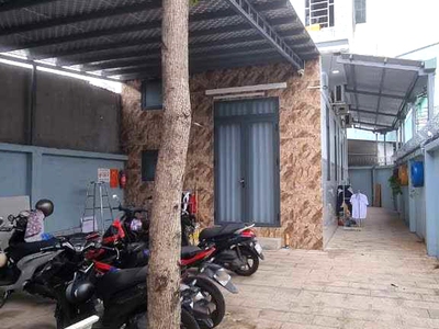 Hiếm bán gấp nhà 4tầng hẻm xe hơi 156m2 7.2x22 cho thuê 40tr.th chỉ 11.x tỷ khu vip bên sông gần 4