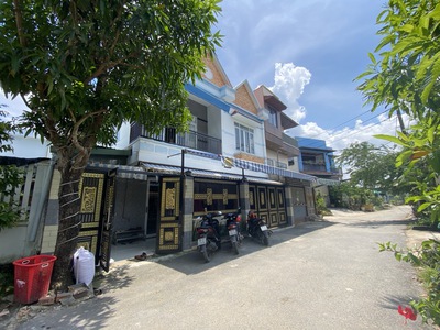 Nhà mới 2 tầng sát mặt tiền đường nguyễn bình, nhơn đức nhà bè, 110m2 11x10m, xe hơi đậu trong nhà, 1