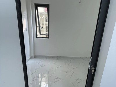 Nhà riêng hẻm nhỏ 24m2, 2 PN, 2 wc, Phùng Chí Kiên, Tân Phú 2