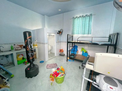 Bán nhà 3 tầng xe hơi thông 348 ngay chợ bà chòi nguyễn văn tạo long thới nhà bè, 298m2 ngang 14.3m 0