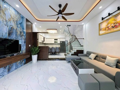 Nhà 2 tầng sổ riêng gần DT743 ngã 6 An Phú thành phố Thuận An 1