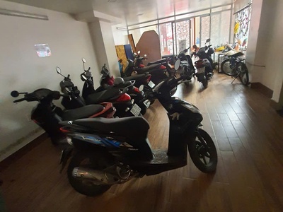 Siêu phẩm lô góc, mặt tiền lớn, đang cho thuê làm căn hộ 11 phòng và mt kinh doanh .thu nhập 500tr. 2