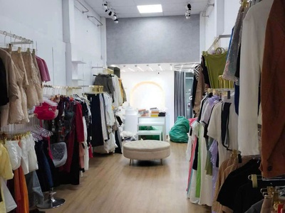 Sang nhượng mặt bằng shop quần áo tại 152a tô hiệu, hà đông, hà nội 3