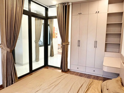 Bán tòa căn hộ dịch vụ cho thuê cao cấp 7 tầng mới tinh 2