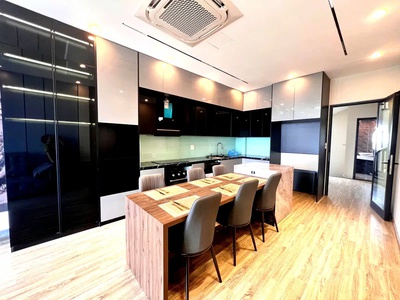 Bán nhà 60m , 8 tầng, 6pn, 6wc, bát khối - thạch bàn - long biên - 17.5 tỷ 4