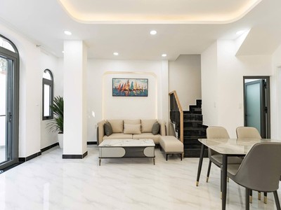 Nhà cực đẹp 3pn Nguyễn Thái Sơn 56m2 vào ở ngay 0