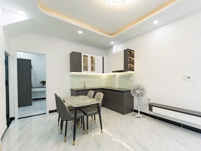 Nhà cực đẹp 3pn Nguyễn Thái Sơn 56m2 vào ở ngay 2