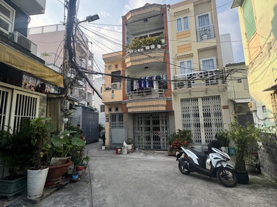 Bán nhà kinh dương vương, phường 12, quận 6.  dt 51m2 x 3 tầng  4.3 x 12.3 . giá 5.75 tỷ tl. 0