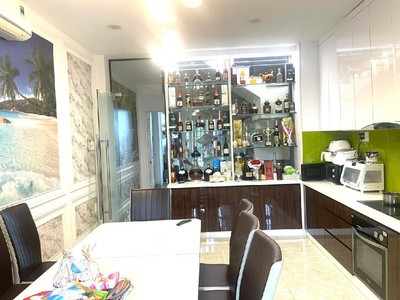 Khu kiều đàm 4 tầng 80m2 xe hơi tới nhà, 791 trần xuân soạn tân hưng quận 7, 13 tỷ 3