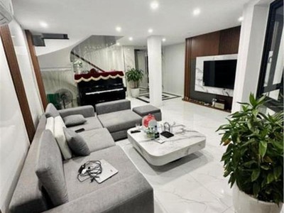 Biệt thự vip.. ,thang máy xịn, full nội thất - phân lô - lô góc vỉa hè cực rộng- 3 mặt thoáng - 20m 0