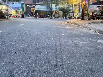 12 tỷ có ngay mặt tiền đường số kinh doanh gần chợ tân quy, 3 tầng ngang 5 nở hậu 3