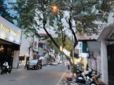 Hàng quá hiếm mặt phố giáp bát 38m, 4 tầng, mặt tiền 3.3m, 10.5 tỷ hoàng mai.  mặt phố giá rẻ bất 1