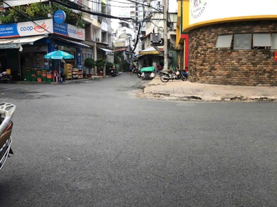 Thành Thái Quận 10 - Khu vực kinh doanh tốt - không lộ giới - chỉ 16.5 tỷ - Hẻm xe tải tránh nhau 0