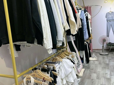 Cần sang nhượng shop quần áo nữ có chỗ ở lại tại khoái châu, hưng yên 1