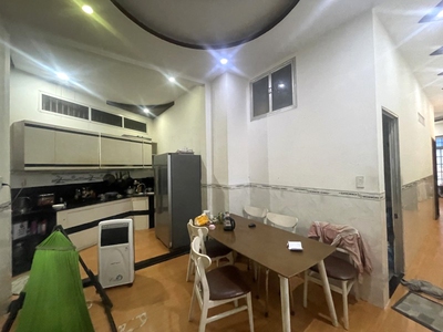 Bán gấp giảm 550tr nhà 2 tầng hẻm xe hơi 70m2 4 18 chỉ 4.05tỷ gần đặng văn bi trường thọ thủ đức 1