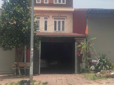 Chính chủ cần bán nhanh căn nhà 3 tầng thuộc phố chùa hà, phường định trung - vĩnh yên - vĩnh phúc. 0