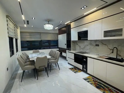Nhà mới phố nguyễn văn cừ 39m2,7 tầng, 12.9 tỷ. long biên.ngõ thông, ô tô qua. 3
