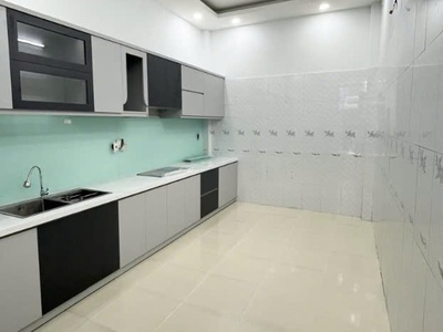 Hẻm xe hơi đậu cửa  - nhà 4 tầng  btct ở ngay - hẻm sạch thông thoáng- giáp lữ gia lê đại hành 2